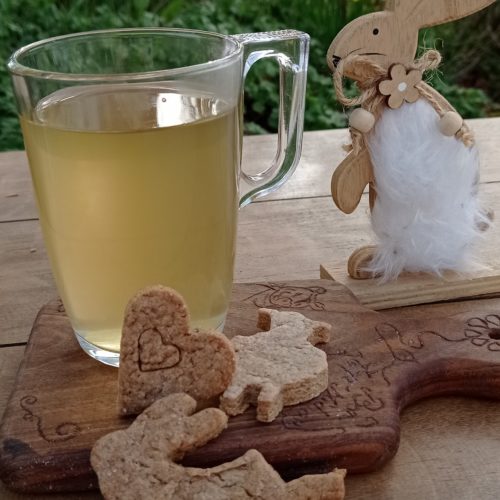 Le jardin de Gribouille - Pause goûter avec des biscuits de la joie et une tisane de fenouil